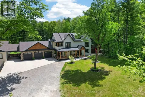 16 Woodland Heights Drive Adjala-tosorontio ON L0M 1J0