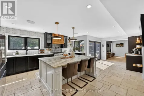 16 Woodland Heights Drive Adjala-tosorontio ON L0M 1J0