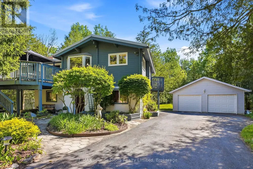 105 St Moritz Crescent Blue Mountains ON L9Y 0S6