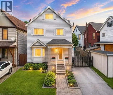 14 Niagara Street Hamilton ON L8L 6A2