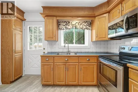 14 Niagara Street Hamilton ON L8L 6A2