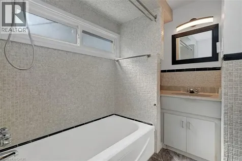 14 Niagara Street Hamilton ON L8L 6A2