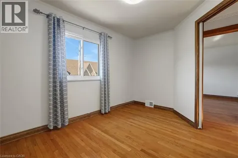 14 Niagara Street Hamilton ON L8L 6A2