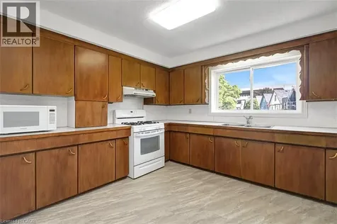 14 Niagara Street Hamilton ON L8L 6A2