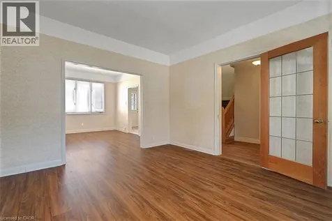 14 Niagara Street Hamilton ON L8L 6A2