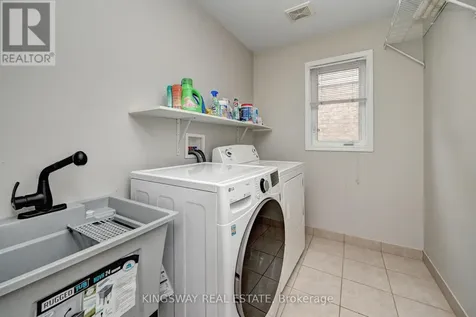 222 Baldwin Drive Cambridge ON N3C 0B3