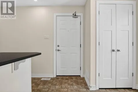 627B Chapman Mills Drive Ottawa ON K2J 5T1