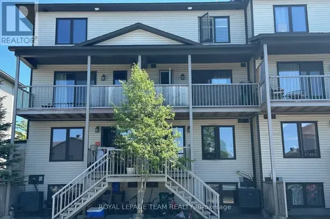 627B Chapman Mills Drive Ottawa ON K2J 5T1