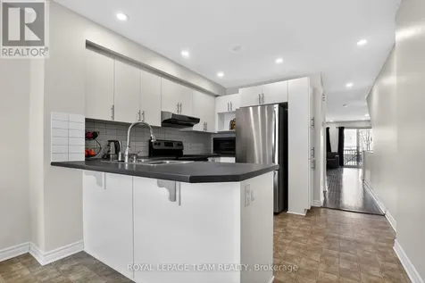 627B Chapman Mills Drive Ottawa ON K2J 5T1