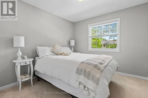 4319 Owl Valley Drive Ottawa ON K1V 1L3