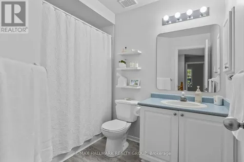 4319 Owl Valley Drive Ottawa ON K1V 1L3