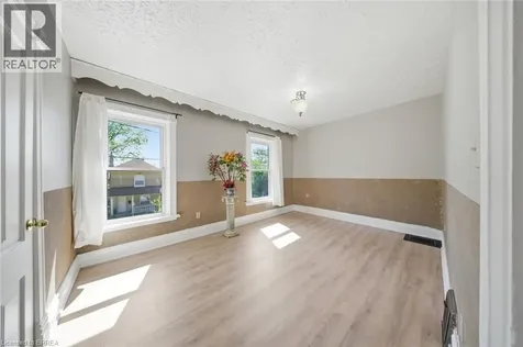 76 Brock Street Brantford ON N3S 5V2