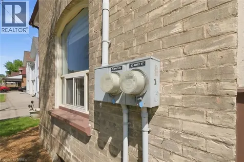 76 Brock Street Brantford ON N3S 5V2