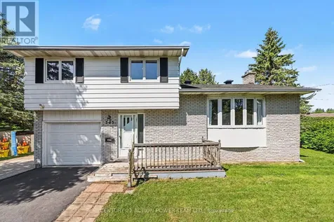 303 Hoylake Crescent Ottawa ON K1E 1M1