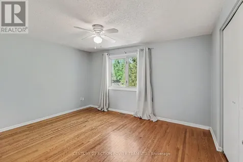303 Hoylake Crescent Ottawa ON K1E 1M1