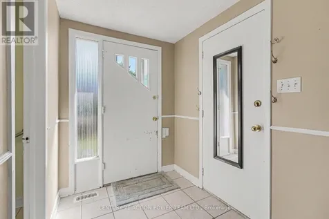 303 Hoylake Crescent Ottawa ON K1E 1M1