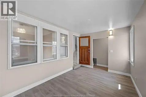 1154 Elm Windsor ON N9A 5H9