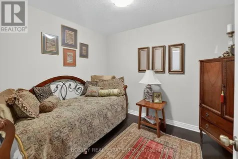 7 Gibson Place St. Catharines (downtown) ON L2R 0A3