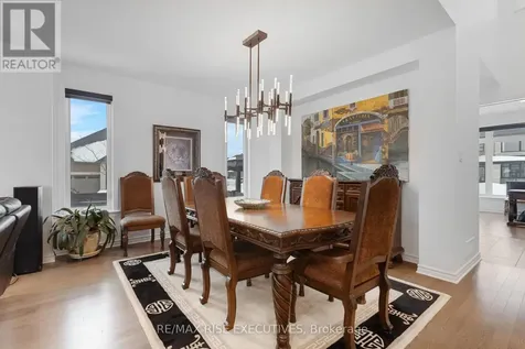 165 Finsbury Avenue Ottawa ON K2S 2P5