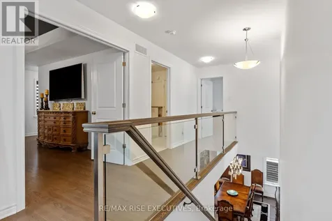165 Finsbury Avenue Ottawa ON K2S 2P5