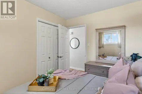 1190 Nuforest Drive Selwyn ON K0L 1T0