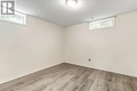 11 Willow Street St. Thomas ON N5R 5Z7