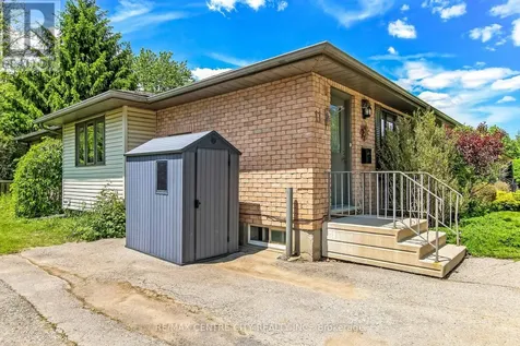 11 Willow Street St. Thomas ON N5R 5Z7