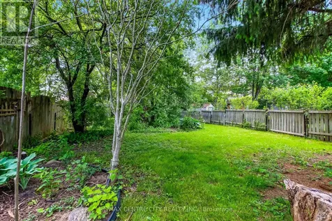 11 Willow Street St. Thomas ON N5R 5Z7