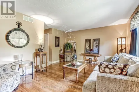 11 Willow Street St. Thomas ON N5R 5Z7
