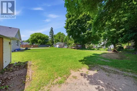 121 Wilkes Street Brantford ON N3T 4W4