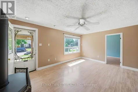 121 Wilkes Street Brantford ON N3T 4W4