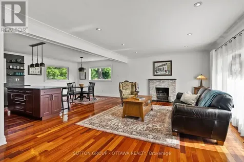 2461 Alta Vista Drive Ottawa ON K1H 7M9