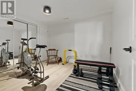 2461 Alta Vista Drive Ottawa ON K1H 7M9