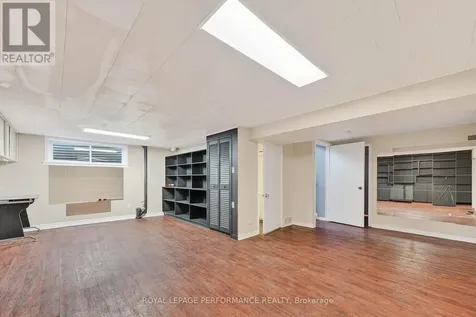 1799 Dorset Drive Ottawa ON K1H 5T7