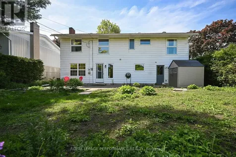 1799 Dorset Drive Ottawa ON K1H 5T7