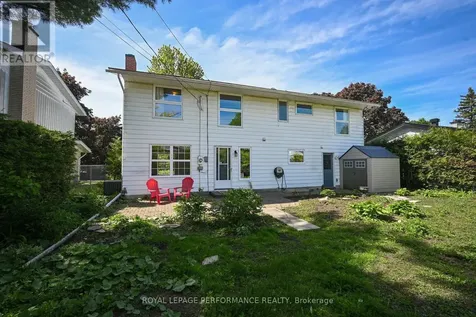 1799 Dorset Drive Ottawa ON K1H 5T7