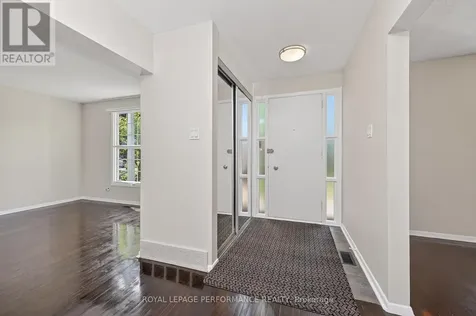 1799 Dorset Drive Ottawa ON K1H 5T7