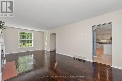 1799 Dorset Drive Ottawa ON K1H 5T7