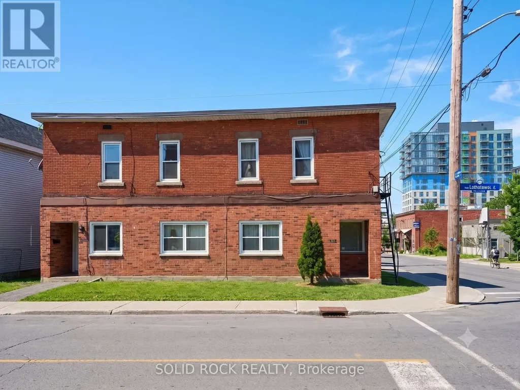 228 Lebreton Street North Ottawa ON K1R 7J3
