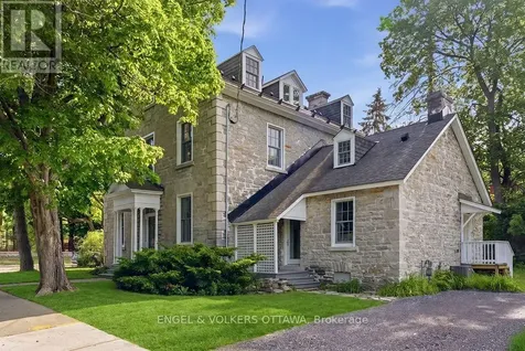 71 Thomas Street Ottawa ON K1M 1M7