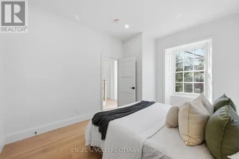 71 Thomas Street Ottawa ON K1M 1M7