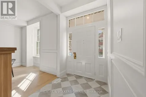 71 Thomas Street Ottawa ON K1M 1M7