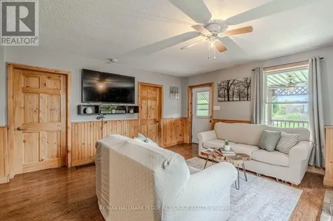1601 Penetanguishene Road Oro-medonte ON L4M 4Y8