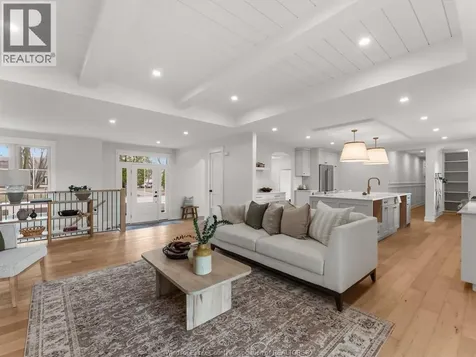 533 Pearl Street Lakeshore ON N8L 0Y4
