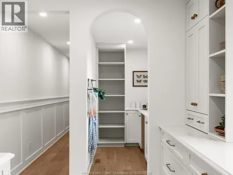 533 Pearl Street Lakeshore ON N8L 0Y4
