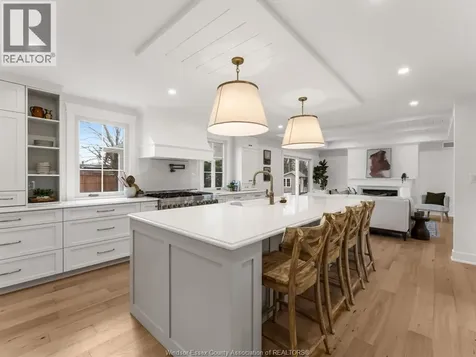 533 Pearl Street Lakeshore ON N8L 0Y4