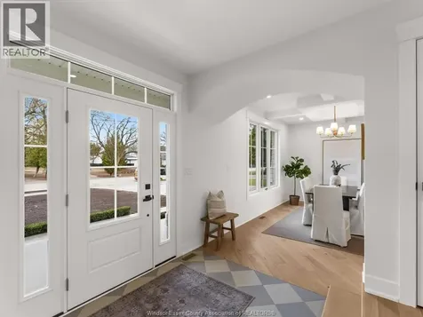 533 Pearl Street Lakeshore ON N8L 0Y4