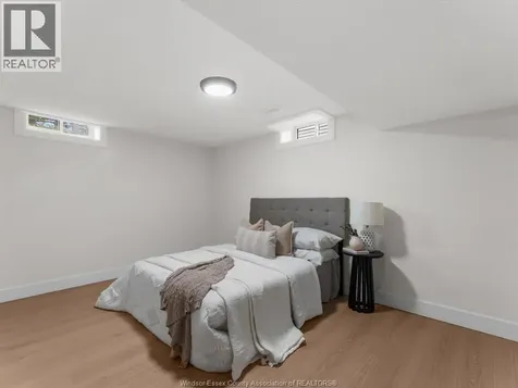 533 Pearl Street Lakeshore ON N8L 0Y4