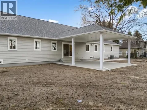 533 Pearl Street Lakeshore ON N8L 0Y4