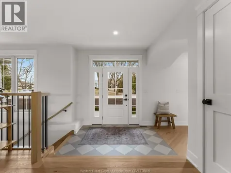 533 Pearl Street Lakeshore ON N8L 0Y4